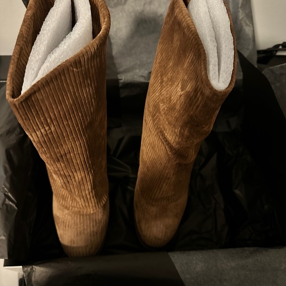 CASADEI RIBBED PANEL SUEDE BOOTS BROWN - Picture 8 of 8